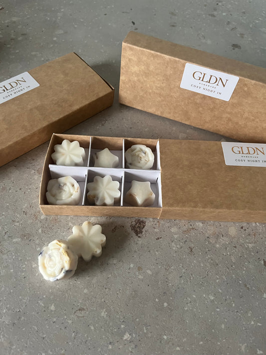 Cosy night in wax melts